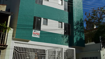 Construção de Unidade Multifamiliar e Comercial